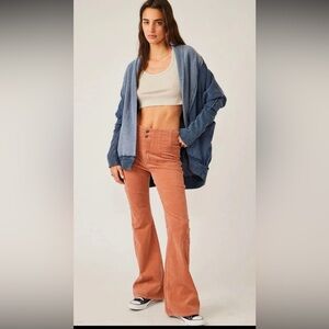 FREE PEOPLE JAYADA FLATE JEANS